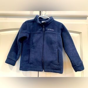 Toddler boys Navy Columbia fleece, 4T!